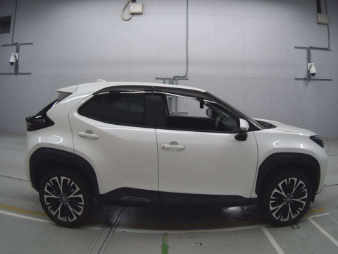 2021 Toyota YARIS CROSS MXPJ10[2]