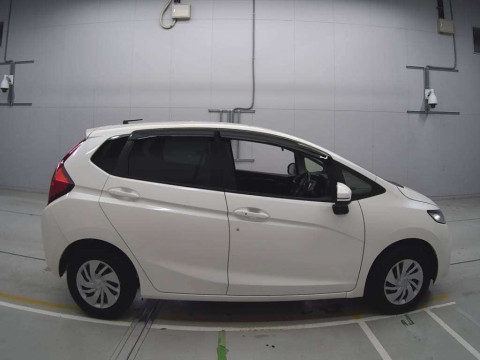 2016 Honda Fit GK3[2]