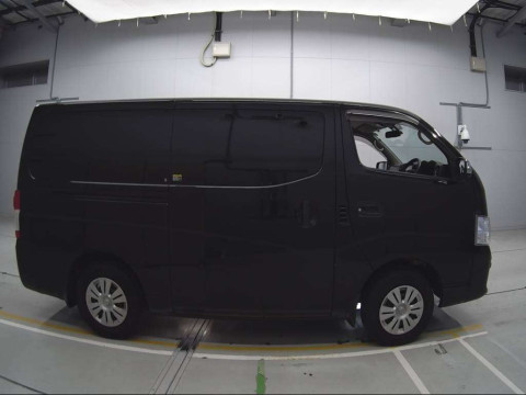 2018 Nissan NV350 CARAVAN VAN VW6E26[2]