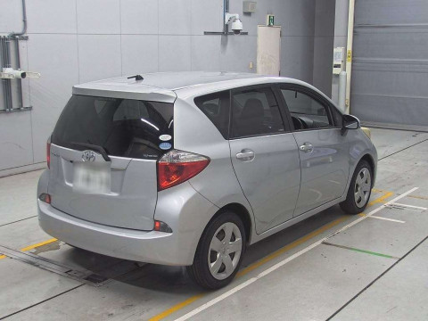 2013 Toyota Ractis NSP120[1]