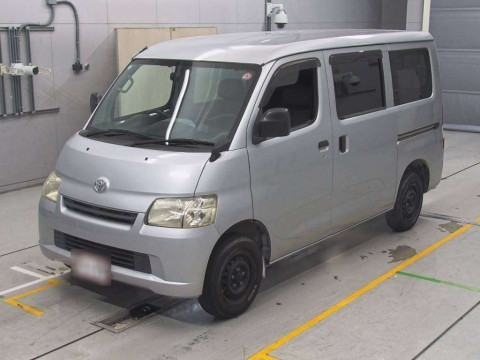 2011 Toyota Townace Van S402M[0]