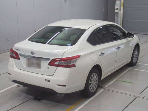 2015 Nissan SYLPHY TB17[1]