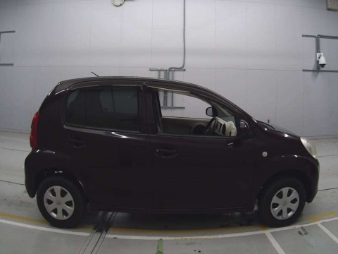 2012 Toyota Passo KGC30[2]