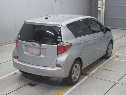 2011 Toyota Ractis NCP120[1]