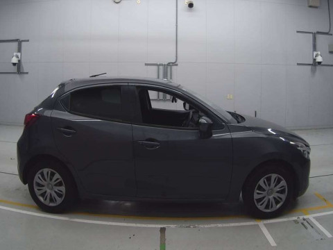 2014 Mazda Demio DJ3FS[2]