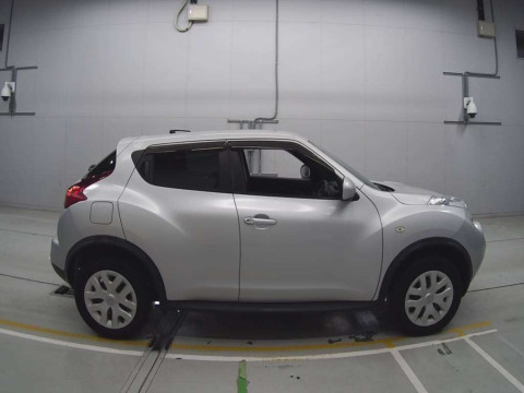 2012 Nissan JUKE YF15[2]