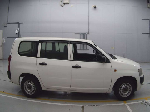 2012 Toyota Probox Van NCP50V[2]