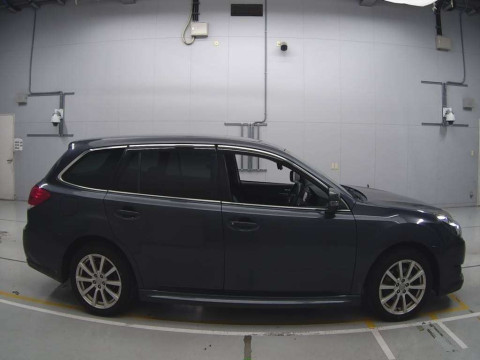 2012 Subaru Legacy Touring Wagon BR9[2]