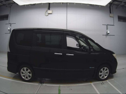 2012 Nissan Serena HFC26[2]