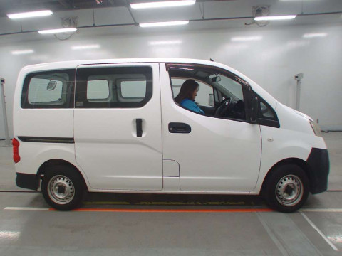 2012 Nissan NV200 Vanette VM20[2]