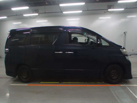 2012 Toyota Vellfire ANH20W[2]