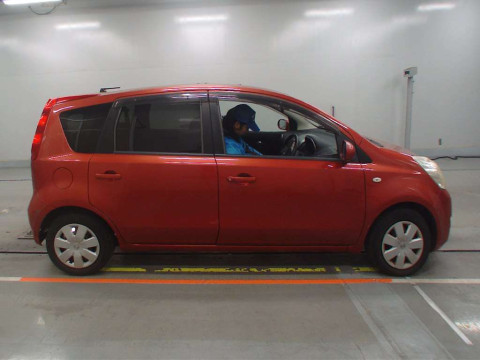 2008 Nissan Note E11[2]