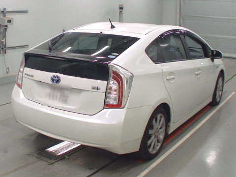 2012 Toyota Prius ZVW30[1]