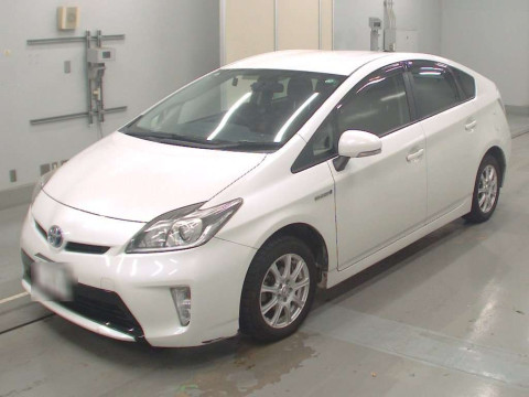 2015 Toyota Prius ZVW30[0]