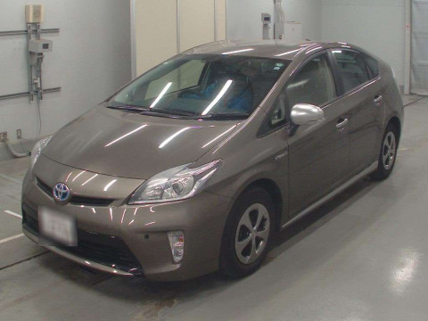 2013 Toyota Prius ZVW30[0]