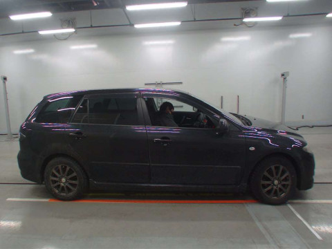 2006 Mazda Atenza Sports Wagon GY3W[2]