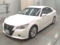 2013 Toyota Crown Hybrid