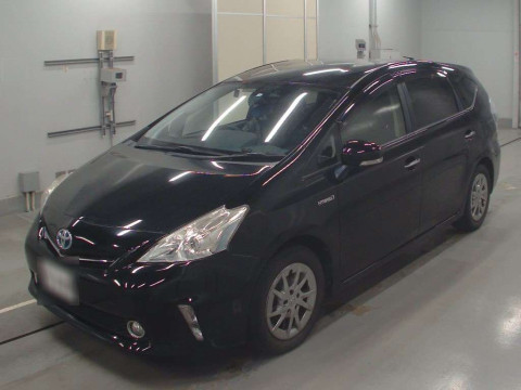 2014 Toyota Prius alpha ZVW41W[0]