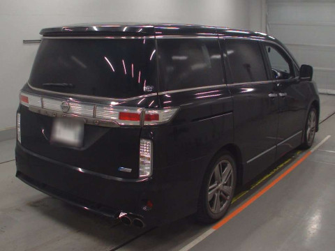 2010 Nissan Elgrand TE52[1]