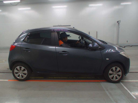 2008 Mazda Demio DE3FS[2]