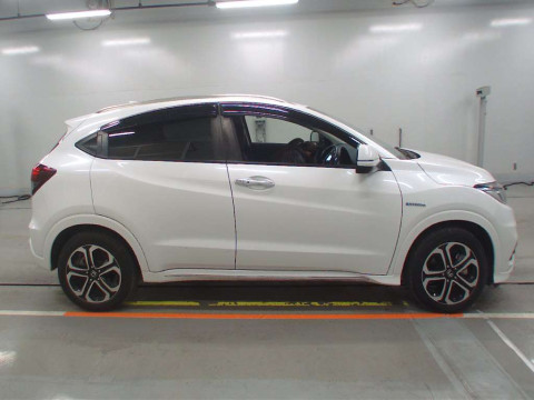 2018 Honda VEZEL RU3[2]