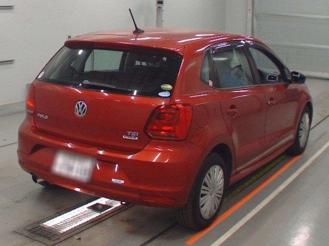 2015 Volkswagen Polo 6RCJZ[1]