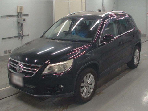 2009 Volkswagen Tiguan 5NCAW[0]