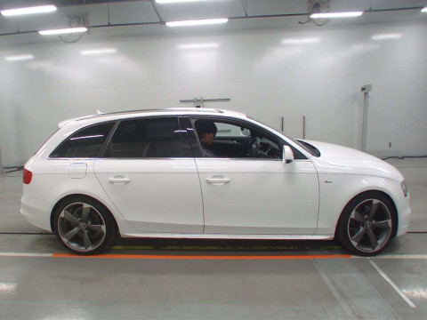 2013 Audi A4 Avant 8KCDN[2]