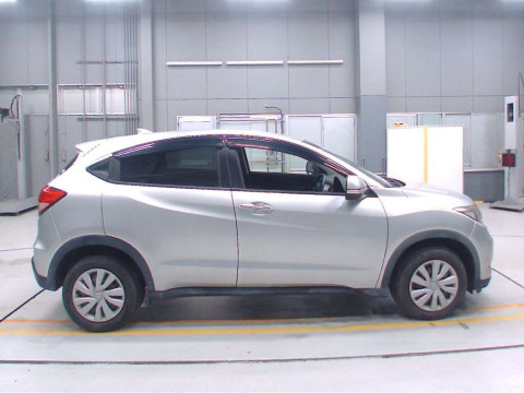 2014 Honda VEZEL RU2[2]