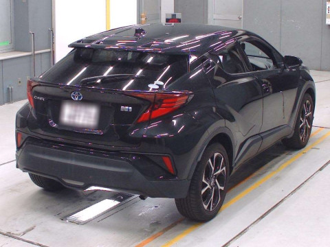 2020 Toyota C-HR ZYX11[1]