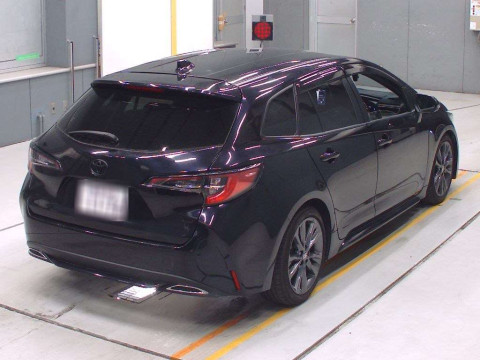 2020 Toyota Corolla Touring Wagon ZRE212W[1]