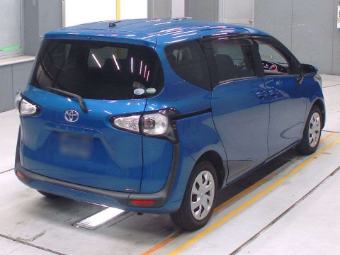 2016 Toyota Sienta NSP170G[1]