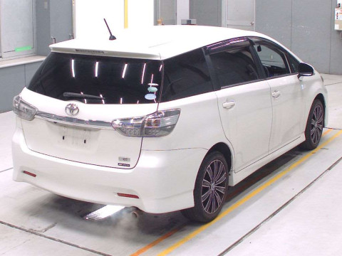 2016 Toyota Wish ZGE20W[1]