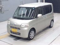 2012 Daihatsu Tanto