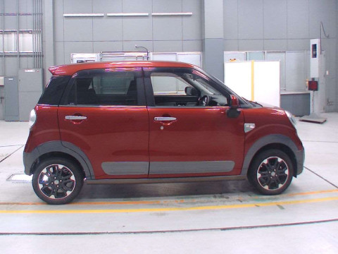 2015 Daihatsu Cast LA250S[2]