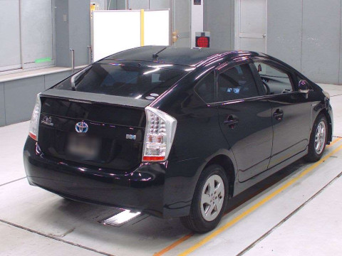 2010 Toyota Prius ZVW30[1]