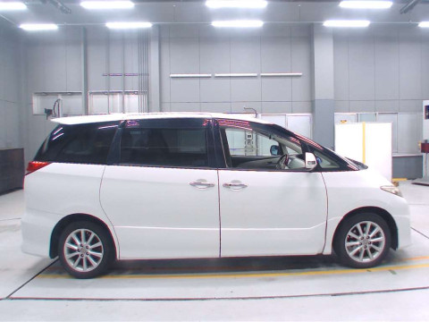 2010 Toyota Estima ACR50W[2]