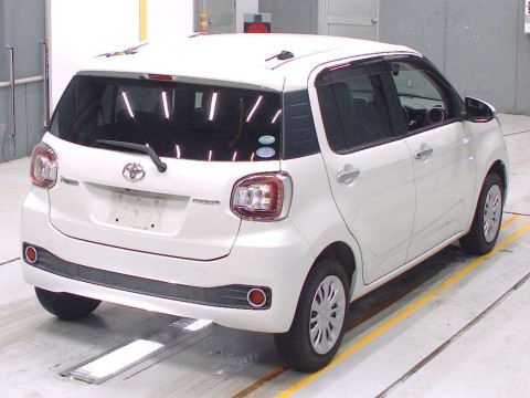 2016 Toyota Passo M700A[1]