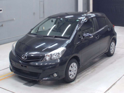 2014 Toyota Vitz NSP130[0]