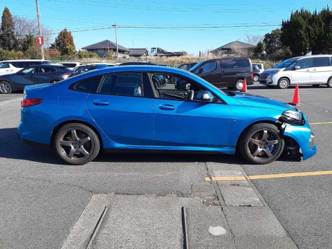 2020 BMW 2 Series 7L20[2]