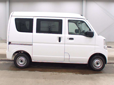 2024 Nissan Clipper Van DR17V[2]