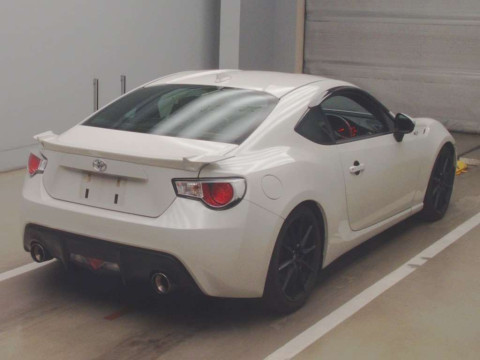 2015 Toyota 86 ZN6[1]