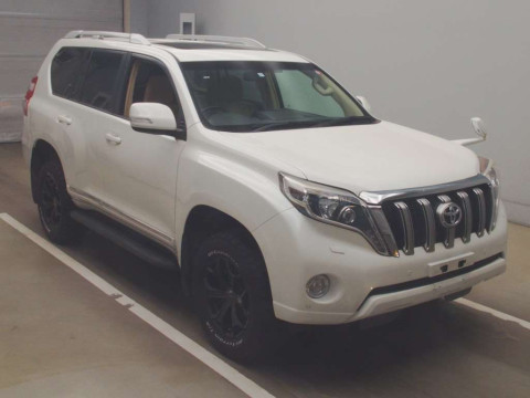 2015 Toyota Land Cruiser Prado GDJ150W[2]