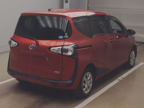 2016 Toyota Sienta NHP170G[1]