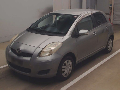 2010 Toyota Vitz SCP90[0]