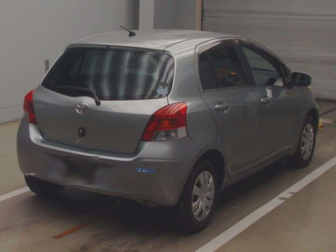 2010 Toyota Vitz SCP90[1]