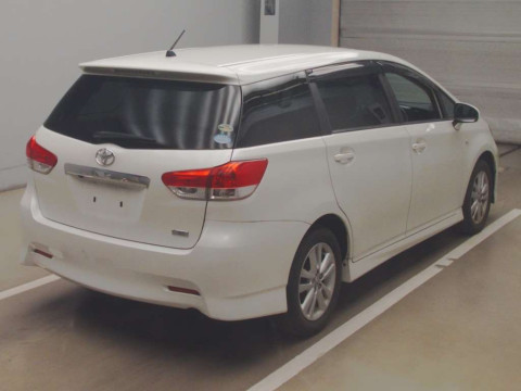 2010 Toyota Wish ZGE20W[1]