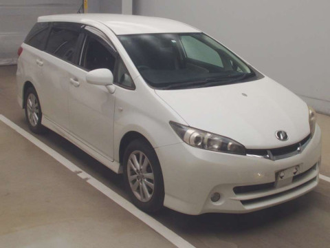 2010 Toyota Wish ZGE20W[2]