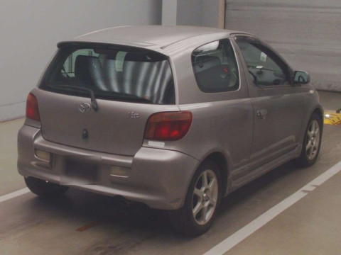 2001 Toyota Vitz NCP13[1]