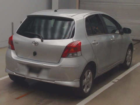 2008 Toyota Vitz SCP90[1]